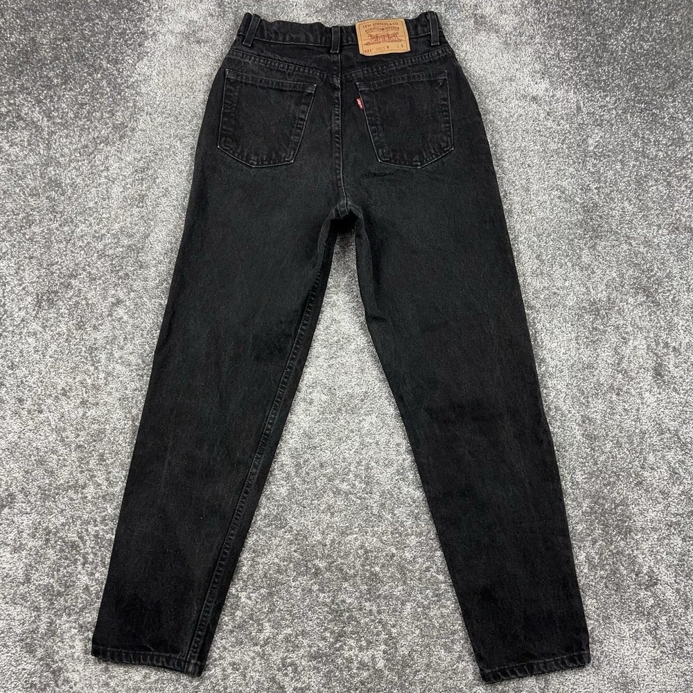 VTG Levi's 521 Jeans Womens 8 Short (Fits 26x28) Black Denim Tapered Fit USA 90s